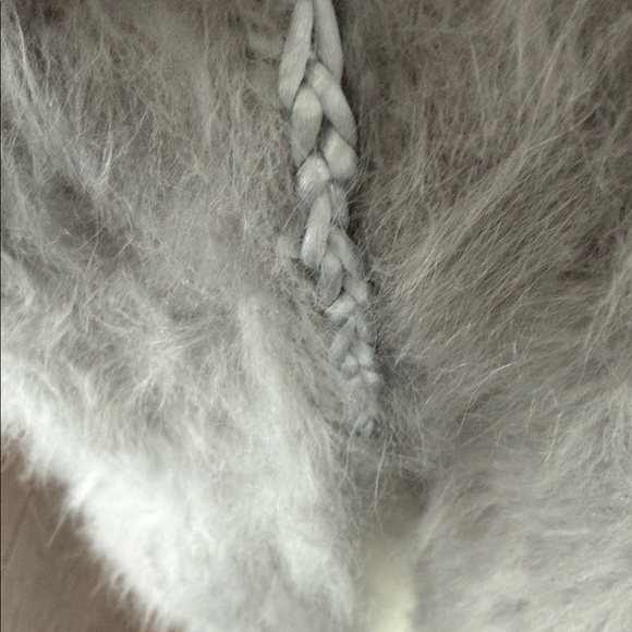 Soft Fuzzy Gray 💯 angora Cardigan, hand knitted - Picture 8 of 16